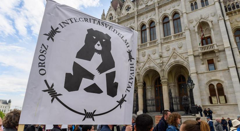 Fontos terep lettünk Moszkvának, a választások közeledtével egyre jelentősebbnek tűnik az orosz választási beavatkozás kockázata