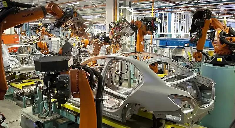 Kínai gyártó költözhet a Mercedes dél-afrikai üzemébe