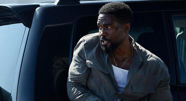 Előzetest és premierdátumot kapott A tűzben edzett férfi sorozatváltozata