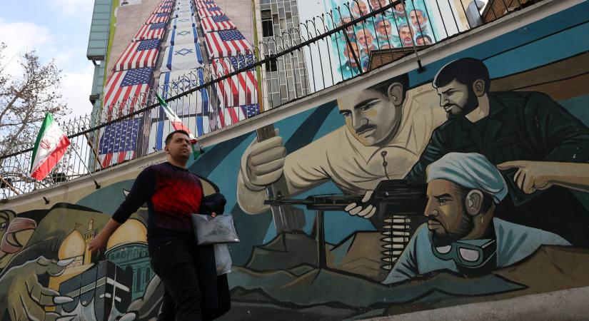 Irán rendőrfőnöke: Bárki, aki az ellenség kérésére vonul az utcára, azt többé nem fogjuk tüntetőnek tekinteni