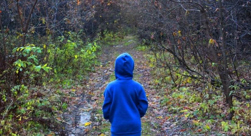 Rejtélyes ügy: több eltűnt gyermeket keres a makói rendőrség