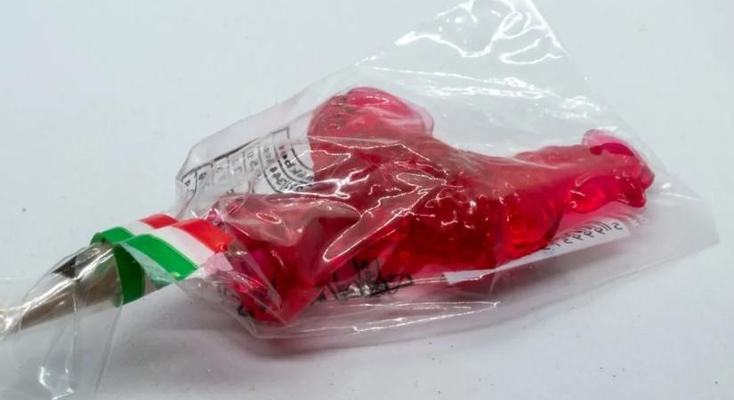 Ismerős a Turbó rágó, a Limó vagy a Kojak nyalóka? Retro összeállítás a 80-as évek klasszikus édességeiből