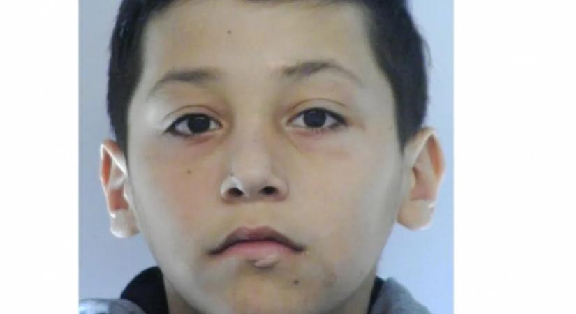 11 éves kisfiút keresnek a hatóságok