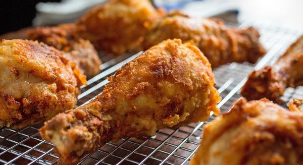 Soha többet nem rendelsz gyorsétteremből, ha rájössz, mi a ropogós panír titka