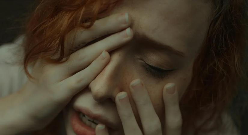 Brutális emberölési kísérlet: kalapáccsal verte volt feleségét, majd felgyújtotta a házat