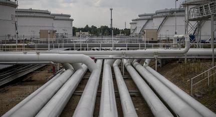 Elindult Kijevbe a magyar küldöttség, amely a Barátság kőolajvezeték állapotát fogja megvizsgálni