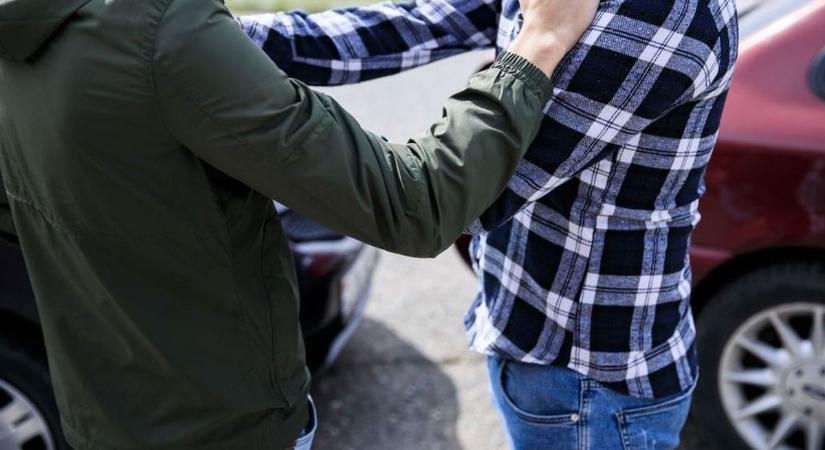 Elszabadultak az indulatok Szegeden, lövések dördültek a találkozón