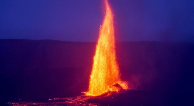 Kitört a Kilauea vulkán, 9 kilométer magas hamufelhő borította Hawaiit (videó)