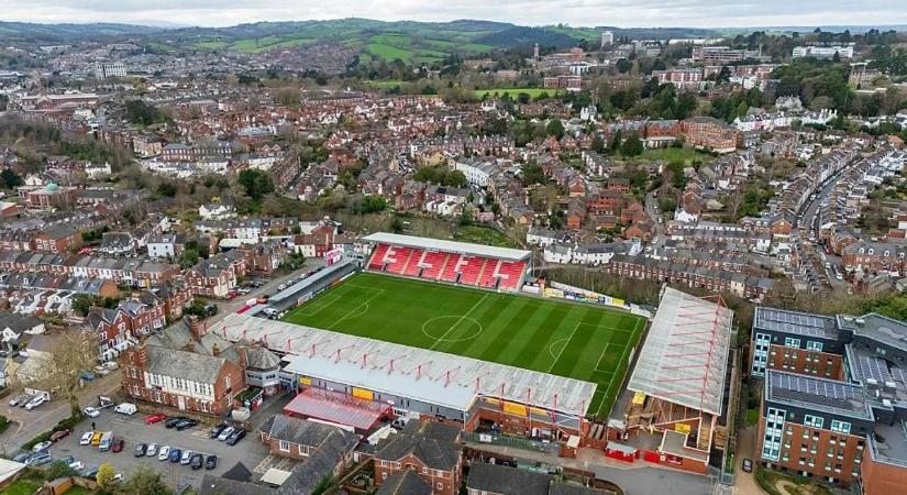 St James Park vagy St James' Park? BL-meccs helyett harmadosztályú bajnokin kötött ki a Barca-drukker