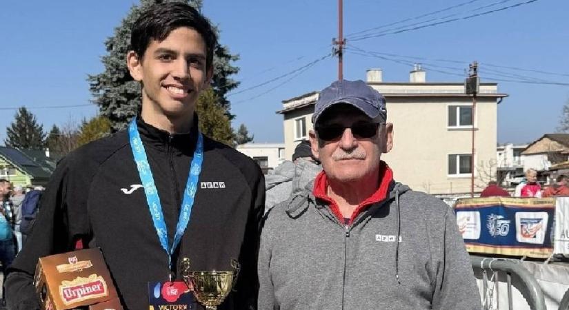 Fehérvári bronz az OB-n