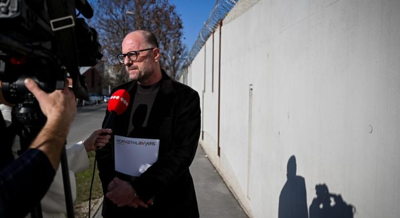 Visszaadják az ukrán pénzszállító járműveket a magyar hatóságok