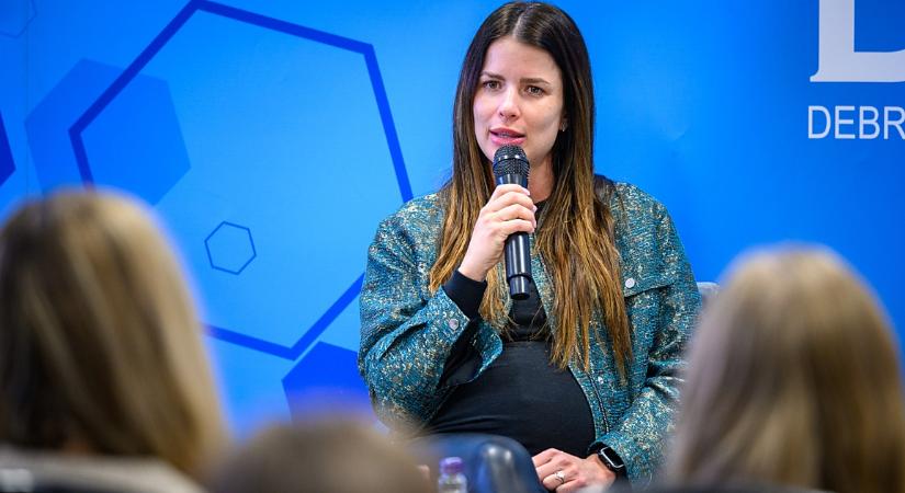 Élsportolóból lett kismama Könczei-Kerekes Gréta: már nem haragszom magamra, ha lecsúszik egy tábla csoki – videóval