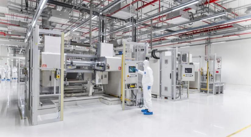 Nem robbant a villanyautós piac, ezért energiatároláshoz gyárt akkukat a Volkswagen