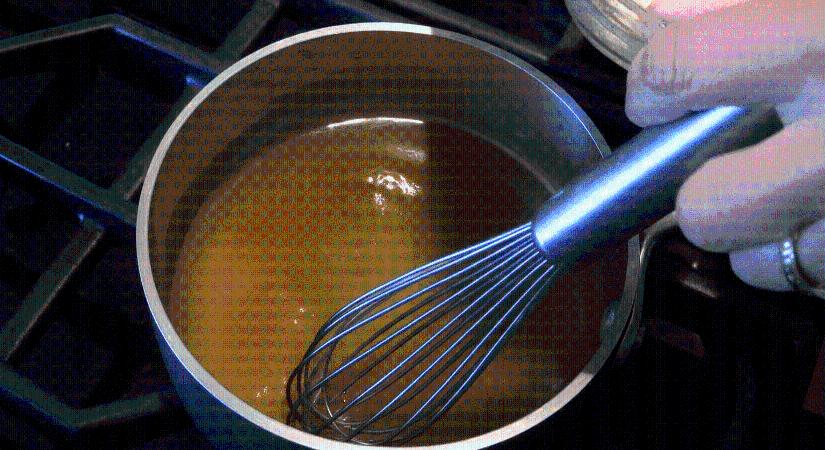 Soha többet nem lesz csomós a mártásod: 5 sűrítési titok, amit a profi séfek eddig eltitkoltak előled