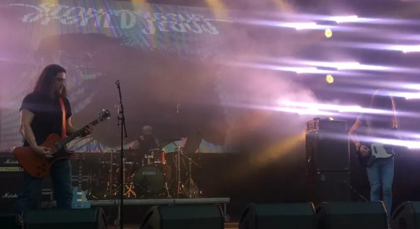 Az ukrán külügy ajánlására lemondta a budapesti koncertjét egy ukrán metálzenekar