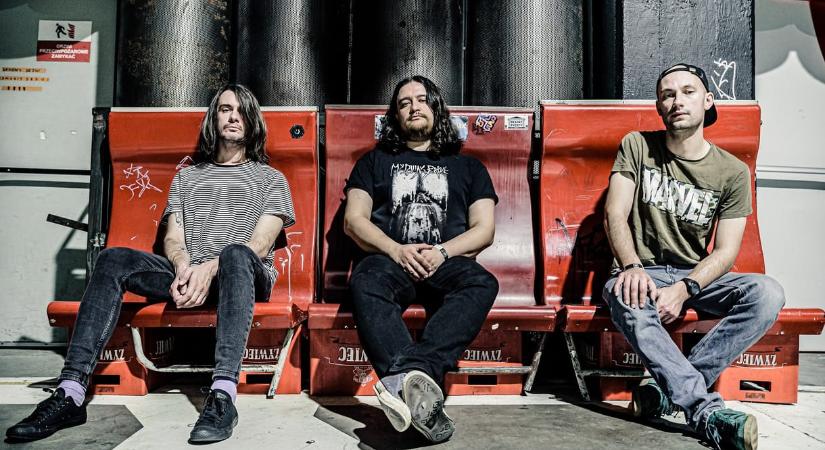 Lemondta a budapesti koncertjét egy ukrán zenekar, mert Kijev nem ajánlja az állampolgáraiknak Magyarországot