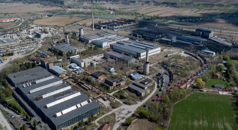 A CIA a nagyenyedi nehézipari vállalat létrehozását egy atomerőmű építésével tévesztette össze
