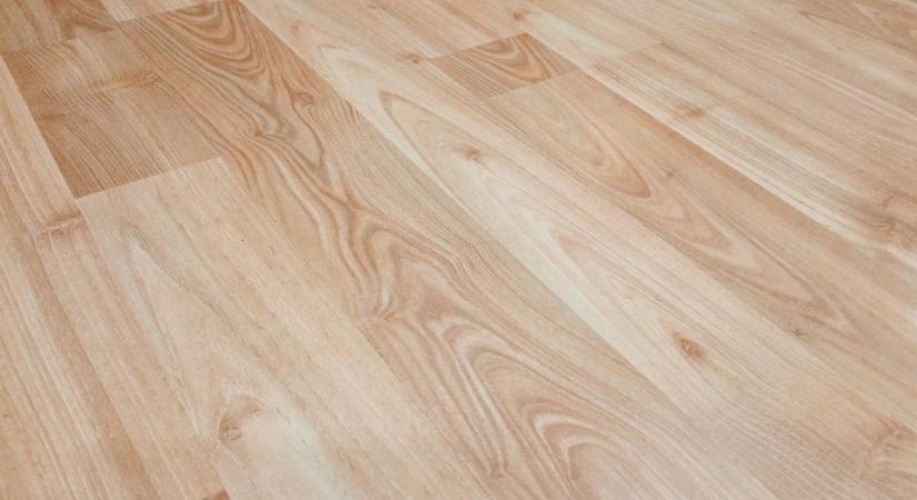 Soha ne használja a PVC padló tisztításához ezeket a szereket