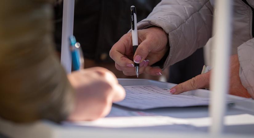 Transtelex: így lettek erdélyi diákokból fideszes kampányaktivisták