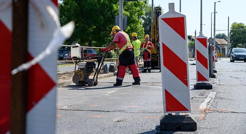Több forgalmas debreceni utcában is forgalomkorlátozás lesz a következő napokban