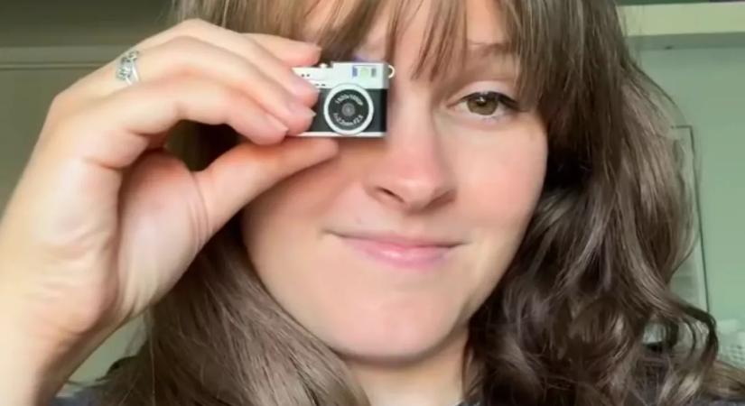 Leteszi aludni a lányát (2): amikor a pici felkel, az anya rögtön rájön, hibázott