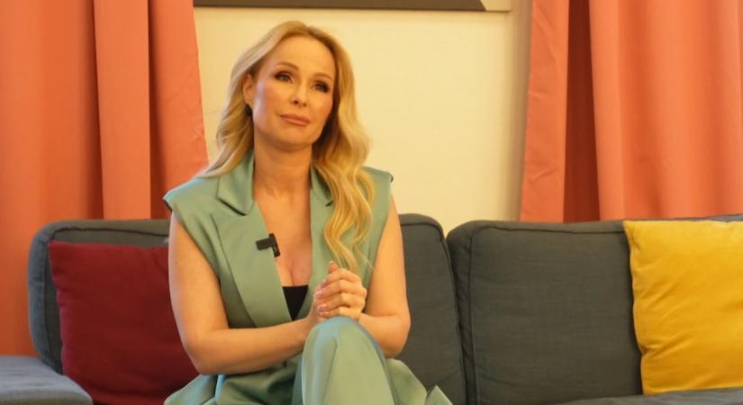 „Nehéz feldolgozni” – Köllő Babett 15 éves lánya most először szerelmes