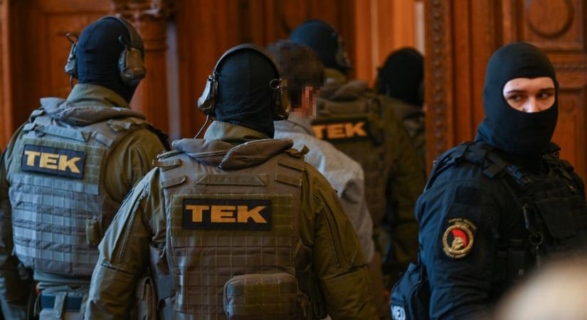 Durvul a konfliktus a lefoglalt ukrán milliók miatt – Kijev az EU-nál panaszkodik