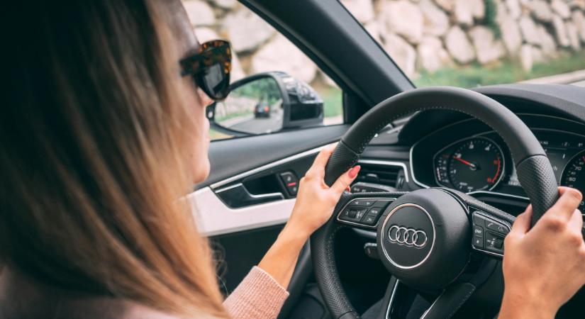 Ezért vezetnek a nők úgy, ahogy: a vezetési stílusodból könnyen kiderül, milyen ember vagy