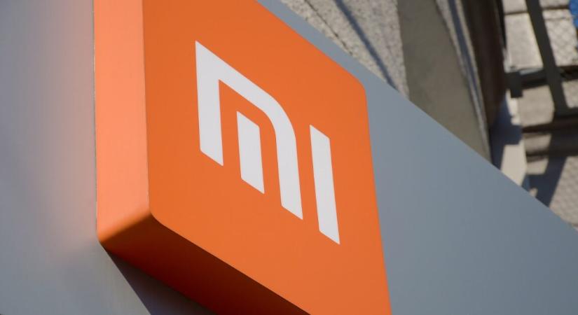 Új csúcstelefon érkezik – szivárgnak az információk a „szörnyetegről”