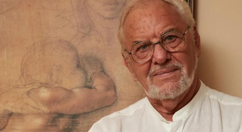 Müller Péter egyedülálló előadása az intimitásról az Óbudai Kulturális Központban