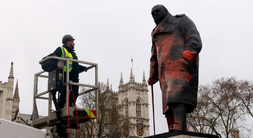 Hihetetlen: vadállatra cserélik a britek Churchillt