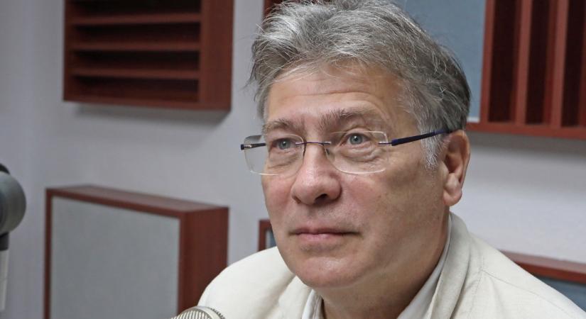 "Ez maga a nyílt útonállás, a rablólovagok világa"