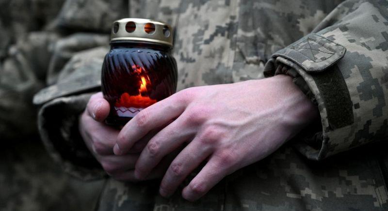 Könyörtelen orosz csel: elesett ukrán testébe rejtették