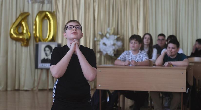 Egész életükben emlékezni fognak erre a napra a nyírturai diákok és pedagógusok (fotókkal, videóval)