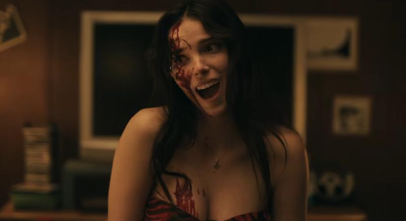 Egy srác azt kívánja, hogy a szíve választottja szeresse őt mindennél jobban a világon, de ezt nagyon megbánja a Blumhouse új horrorfilmjében