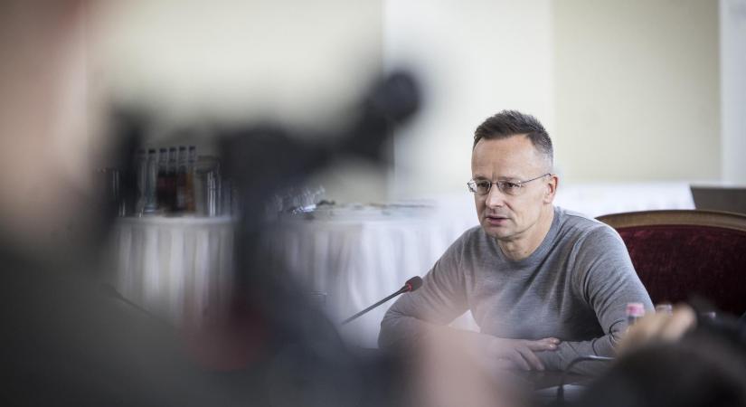 Szijjártó Péter: Ukrajna főbenjáró bűnt követett el, megtámadta a Török Áramlat földgázvezeték infrastruktúráját is Oroszországban