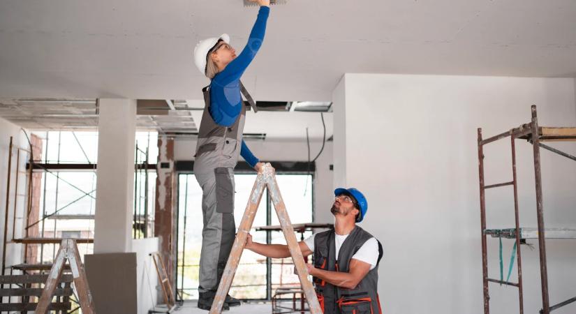 Adókedvezmények, felújítások és kevesebb bürokrácia a lakhatási válság ellen