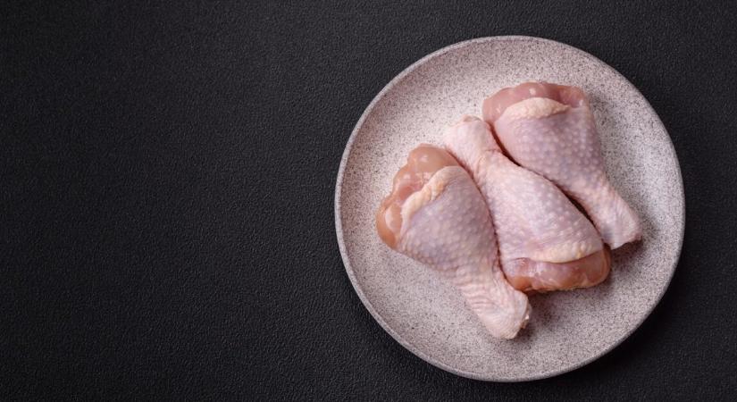 Drasztikus áresés jöhet – olcsó baromfihús öntheti el Európát