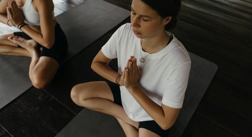 Ezt hozza 2026. március 12. a numerológia szerint – Csendes belső tisztulás, intuitív megértések születnek