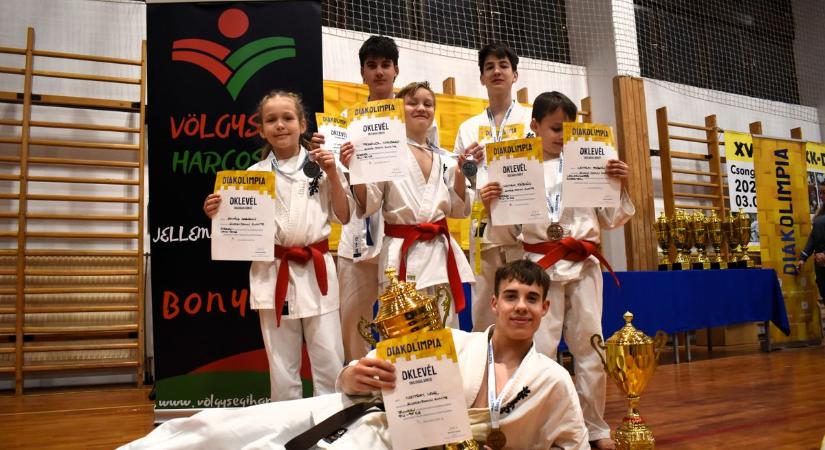 Elképesztő siker: taroltak a bonyhádiak a diákolimpia döntőjén