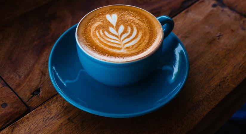 Csütörtöki friss hírek, forgalom, időjárás – Reggeli pakk