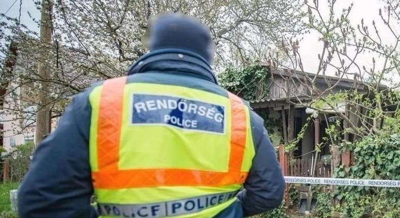 Hajlott orr, vörös borosta, kék szemek: holttestre bukkantak Miskolcon