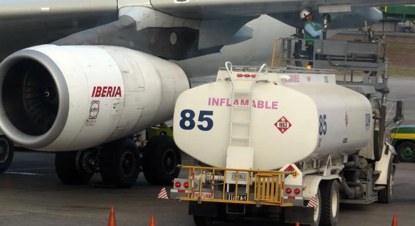 Repülőgépek nem fognak lezuhanni, ha fel sem szállnak – beüthet a kerozinhiány