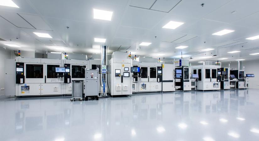 A hajszálnál is vékonyabb precizitás – világszínvonalú technológiával és új munkatársakkal kapcsol magasabb fokozatba a Valeo