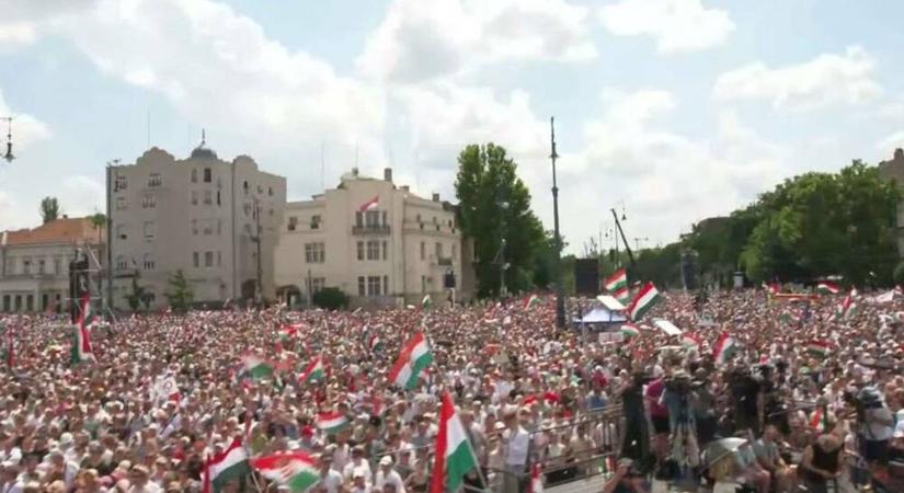 Ahol a politika már nem fér el – így próbálják kiszorítani Magyar Péter és a TISZA Párt rendezvényeit a közterekről