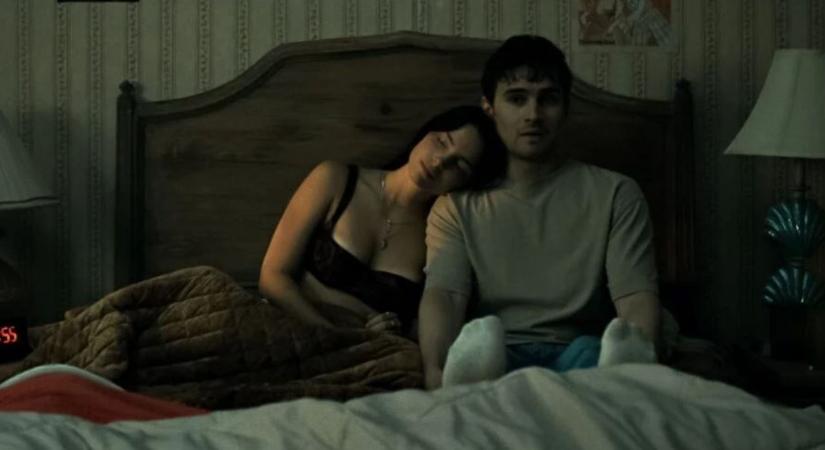 Egy szerelmes srác kívánsága szabadítja el a poklot az Obsession groteszk előzetesében