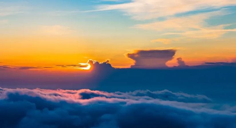 Érkező zivatarok miatt adtak ki figyelmeztetést