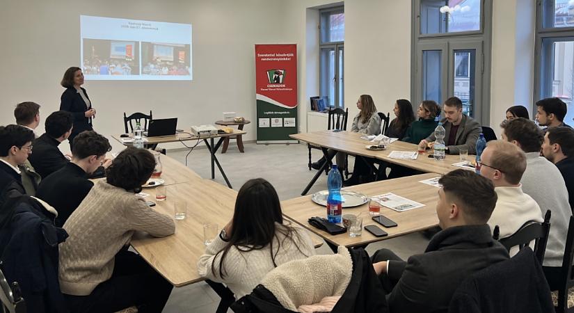 Bővíti képzési programját az MCC Vezetőképző Akadémiája