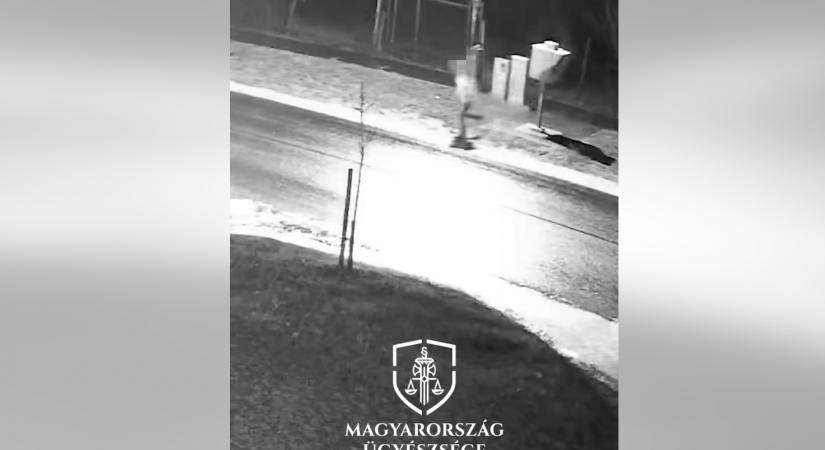 Festékszóróval fújt le egy traffipaxot egy férfi Kecskeméten