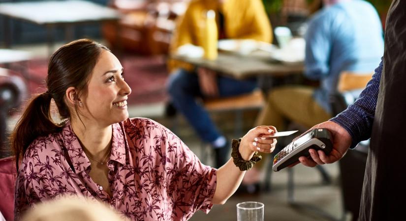 Borravaló-etikett: ennyit kell adni a különféle szolgáltatóknak